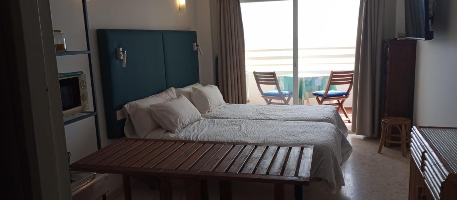 Seafront Apartment With Open-Air Heated Pool Fuengirola Exterior photo